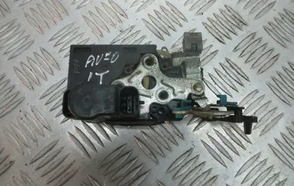 Chevrolet Aveo Rear door lock