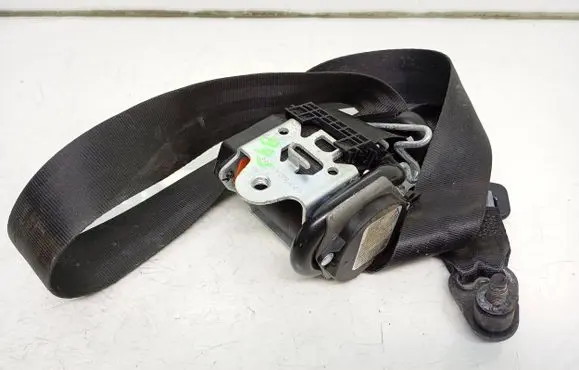 Ford Focus Front seatbelt BM5161295ACW 617231700 617231900