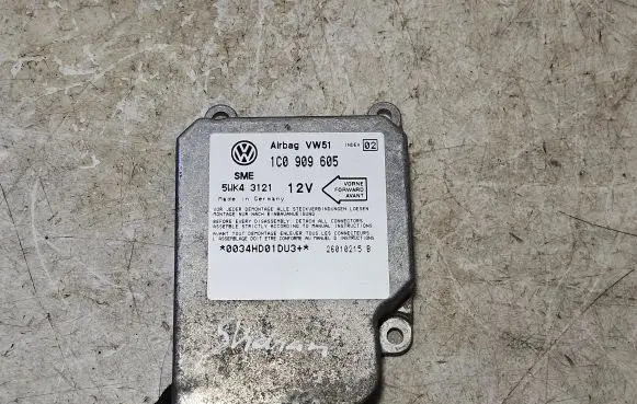 Volkswagen PASSAT B5 Airbag control unit/module 1C0909605
