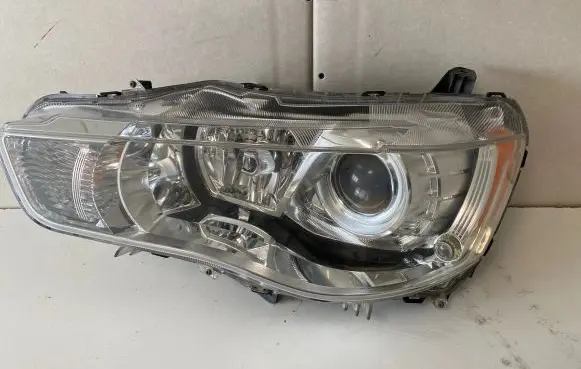 Mitsubishi ASX Headlight/headlamp