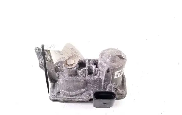 Audi A6 S6 C8 4K Muffler mount bracket/holder 8W0253691A