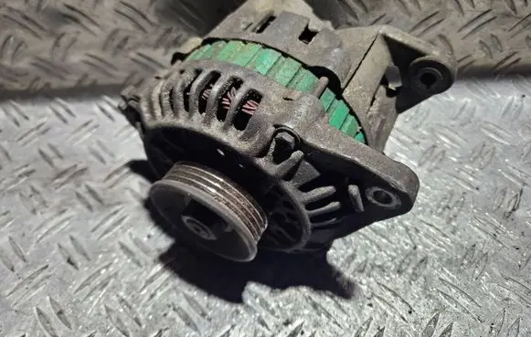 Hyundai Lantra I Generator/alternator AB175020