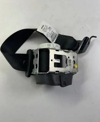 BMW X3 F25 Rear seatbelt 7258447 S3725844706 3105128R