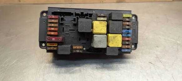 Mercedes-Benz C W203 Fuse box set 0025459401 5DK00797330