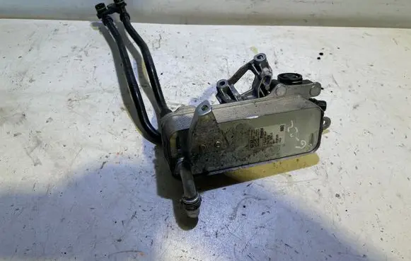 BMW 4 G22 G23 G24 G26 Transmission/gearbox oil cooler 8514515 70579756 51750612