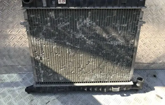 Opel Omega A Coolant radiator sb3090317 3090317