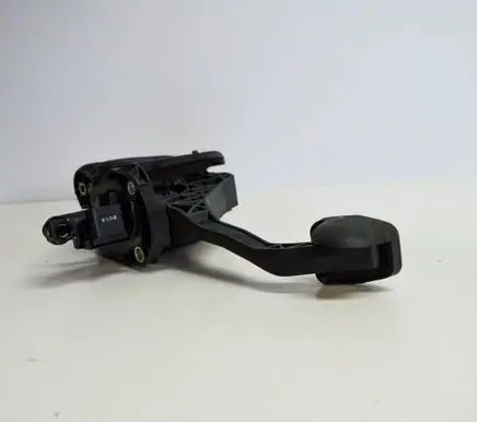 Clutch pedal