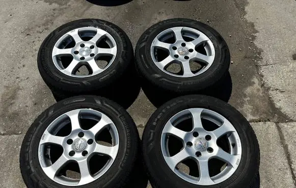 Volkswagen Golf VII R15 alloy rim 