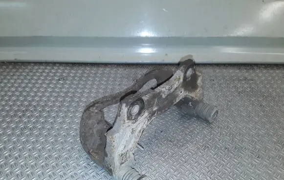 Lancia Musa Front Brake Caliper Pad/Carrier 