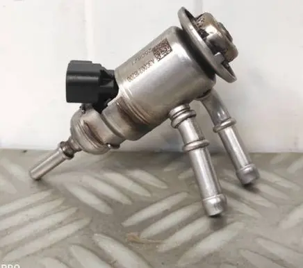 Toyota ProAce City Fuel injector 9842811780 M268401842 TWOJEAUTOWYSZKOW