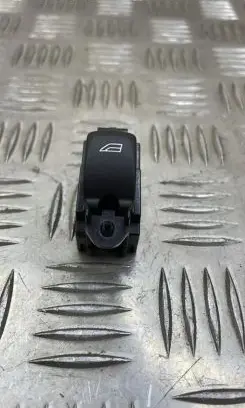 Volvo V70 Electric window control switch 31272006