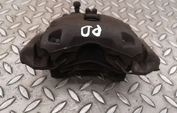 Chrysler Ypsilon Front brake caliper