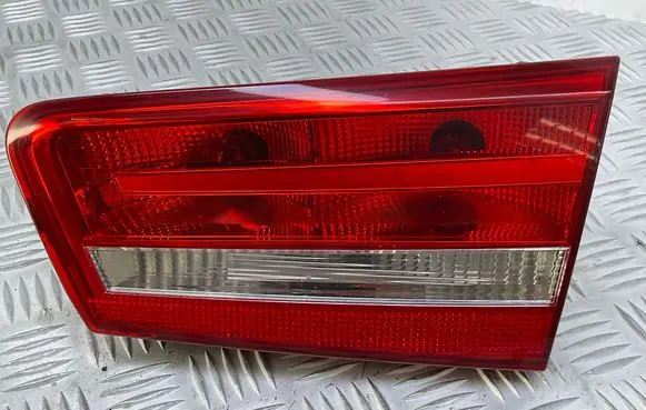 Audi A6 Allroad C7 Tailgate rear/tail lights 4G9945094