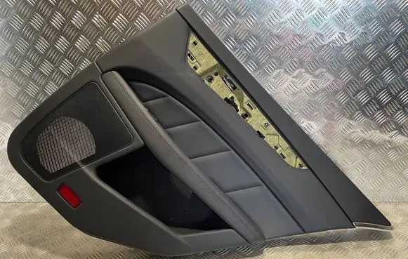Mercedes-Benz CLS C218 X218 Coupe rear side trim panel 