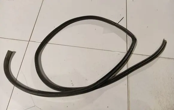 Mazda 6 Rubber seal rear door 