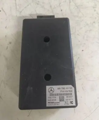 Mercedes-Benz B W245 Phone control unit/module B67824252 161571 SW2006