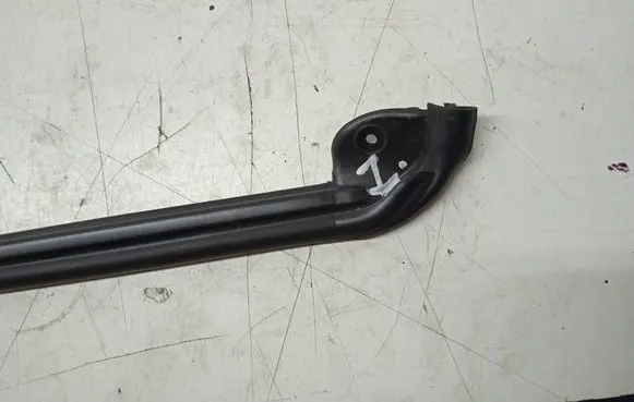 Opel Vivaro Rubber seal front coupe door VIVARO2016