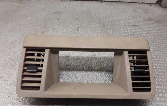 Dash center air vent grill