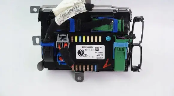 Fiat Tipo Fuse module 0052048831