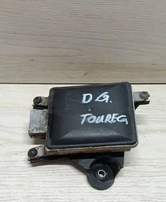 Volkswagen Touareg II Blind spot module 7P6907456