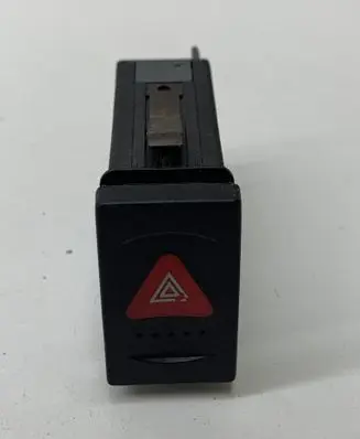 Volkswagen PASSAT B5.5 Hazard light switch 3B0953235D