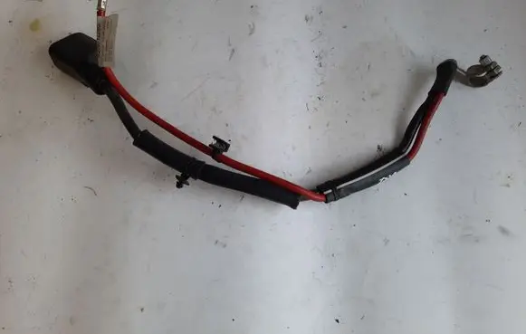 Audi A3 S3 8V Positive cable (battery) 5Q0971228G