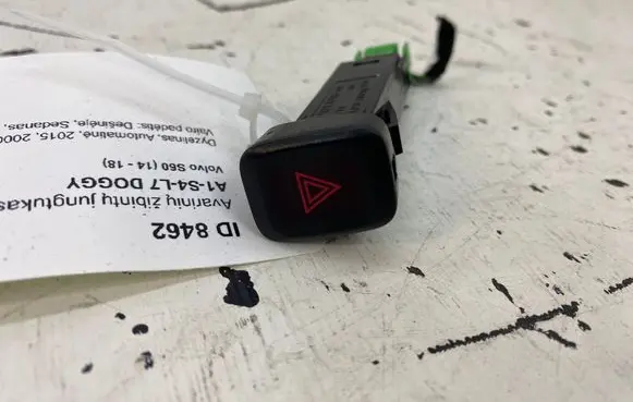 Volvo S60 Hazard light switch 9123681