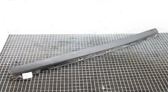 Ford Focus Sill JX7BA10155A