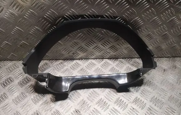 Mercedes-Benz E W212 Dashboard trim 2126800107 A2126800107