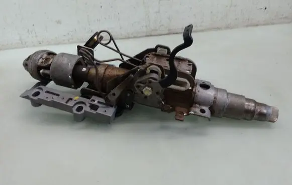 Audi A8 S8 D2 4D Steering wheel axle 4D0419502G