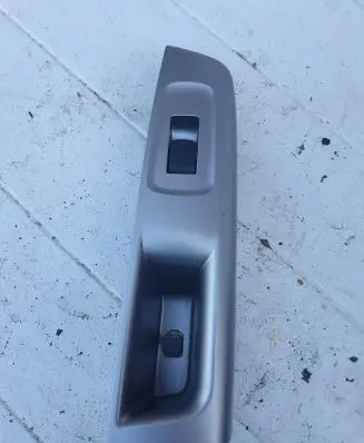 Subaru Forester SH Electric window control switch