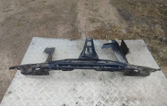Audi 80 90 S2 B4 Top upper radiator support slam panel