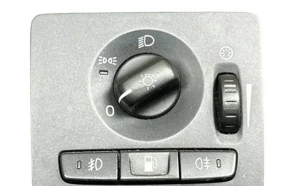 Volvo V50 Light switch 30739299