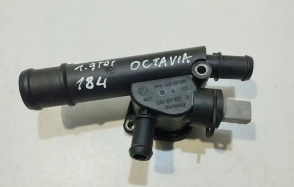 Thermostat/thermostat housing