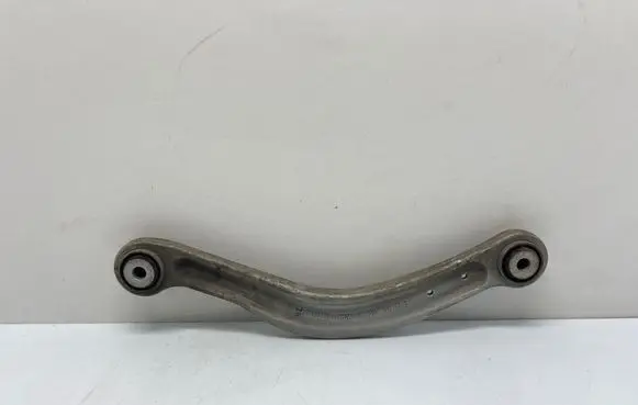 Rear control arm