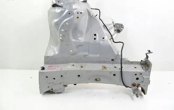 Toyota Yaris Front quarter panel 