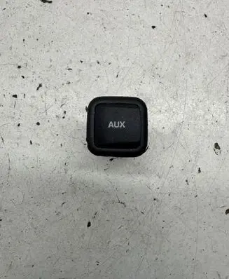 Skoda Octavia Mk2 (1Z) AUX in-socket connector 5J0035475