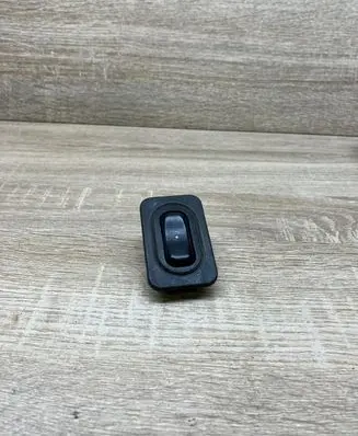 Opel Meriva A Electric window control switch 24407699