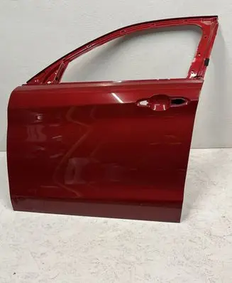 Alfa Romeo Stelvio Front door