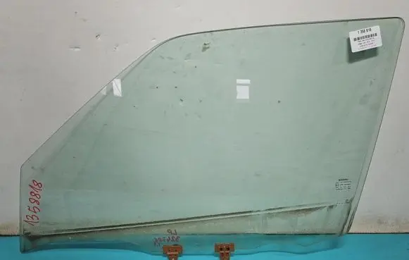 Nissan Juke I F15 Front door window glass four-door IMPRK1358818