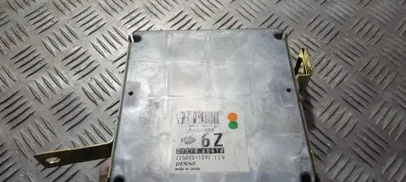 Nissan Primera Engine control unit/module 23710AU610 275800-1391
