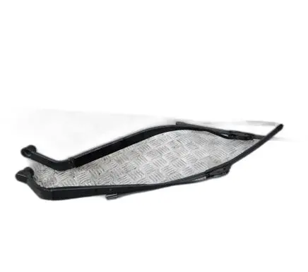 Mitsubishi Outlander Front wiper blade arm