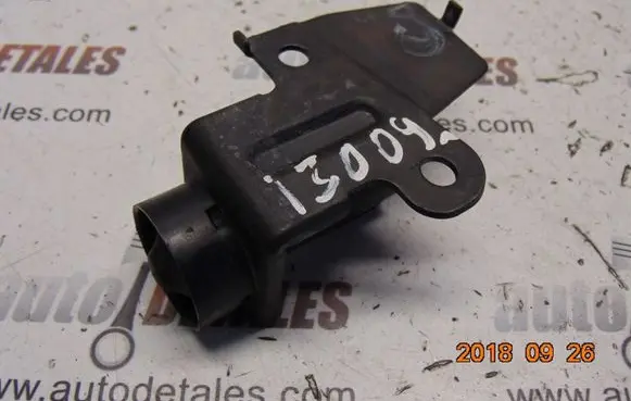 Hyundai i30 Bonnet alarm switch sensor 938802G500