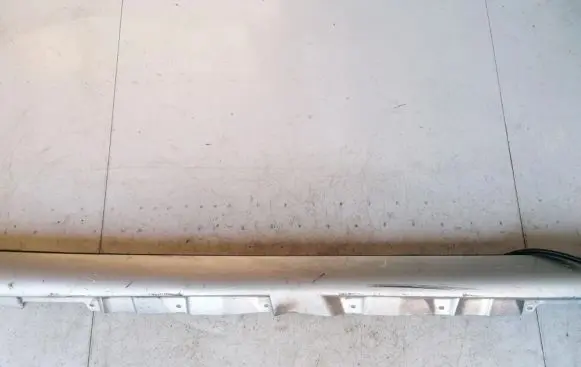 Toyota Avensis T250 Sill 7585105010