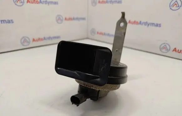 BMW 7 E65 E66 Horn signal 8379704 61338379704 61336941129