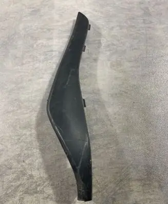 Volvo XC60 Front bumper splitter molding 31352459
