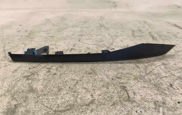 Ford Explorer V Radio/GPS head unit trim FB5378045N61A