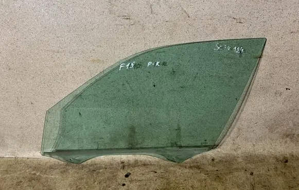 BMW X5 F15 Front door window glass four-door