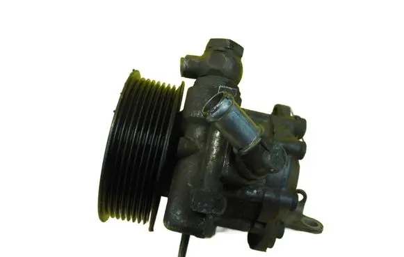 Land Rover Range Rover L322 Power steering pump 7H423A696AA
