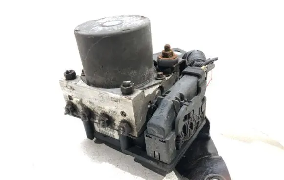 Nissan Sentra B16 ABS Pump 